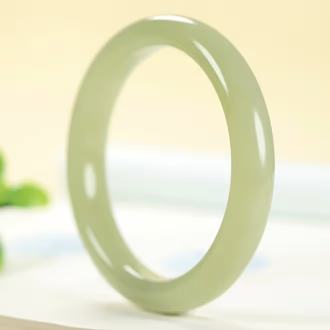  【晴水绿Lbn】新疆 门店 晴水绿手镯 宽13mm