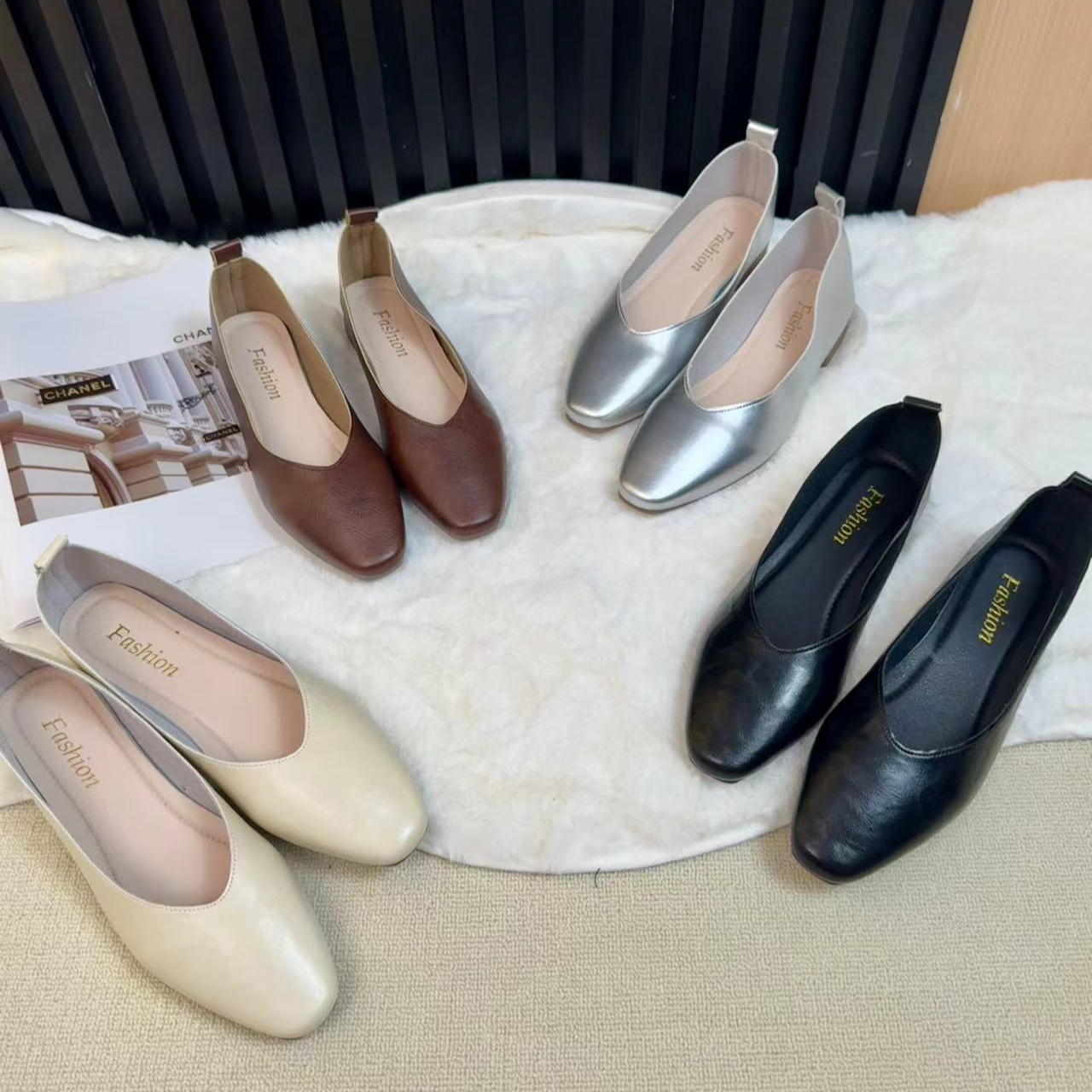 2025夏季新款软皮软底气质百搭浅口单鞋舒适时尚复古方头低跟