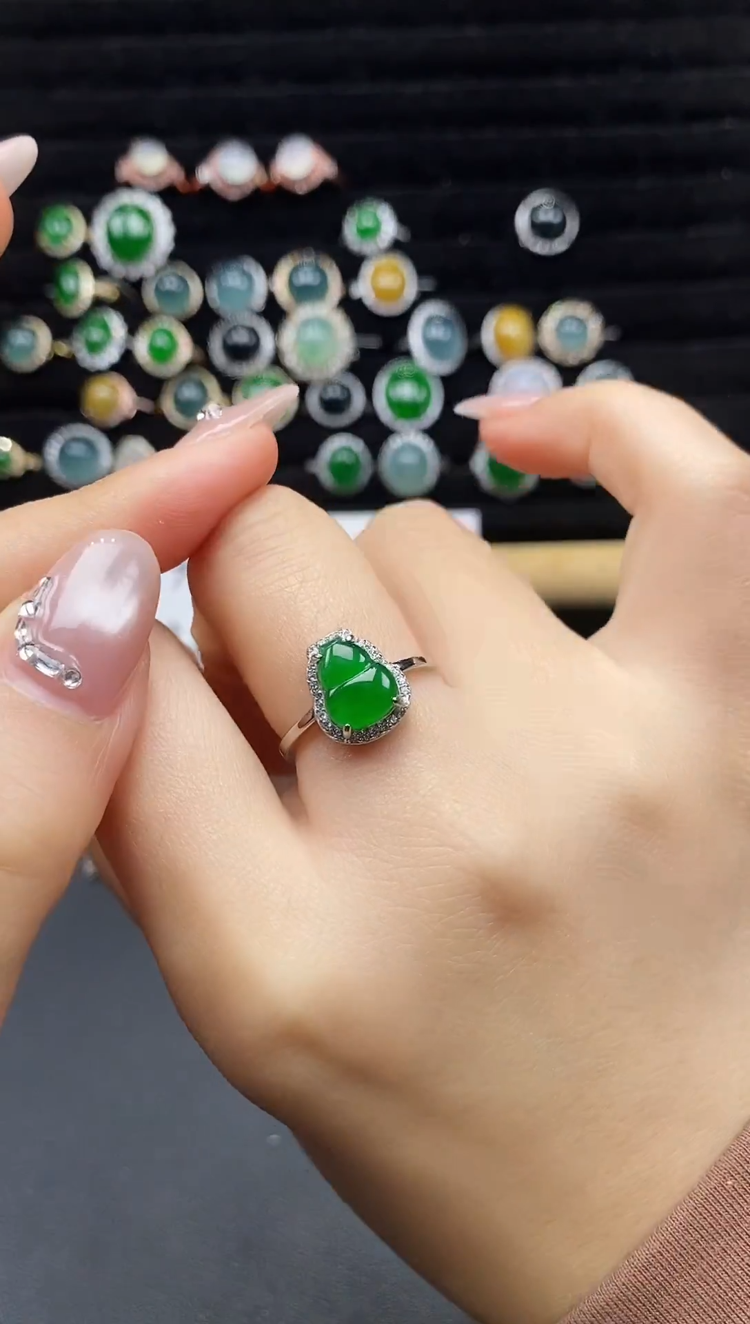 银S925镶嵌戒指翡翠111