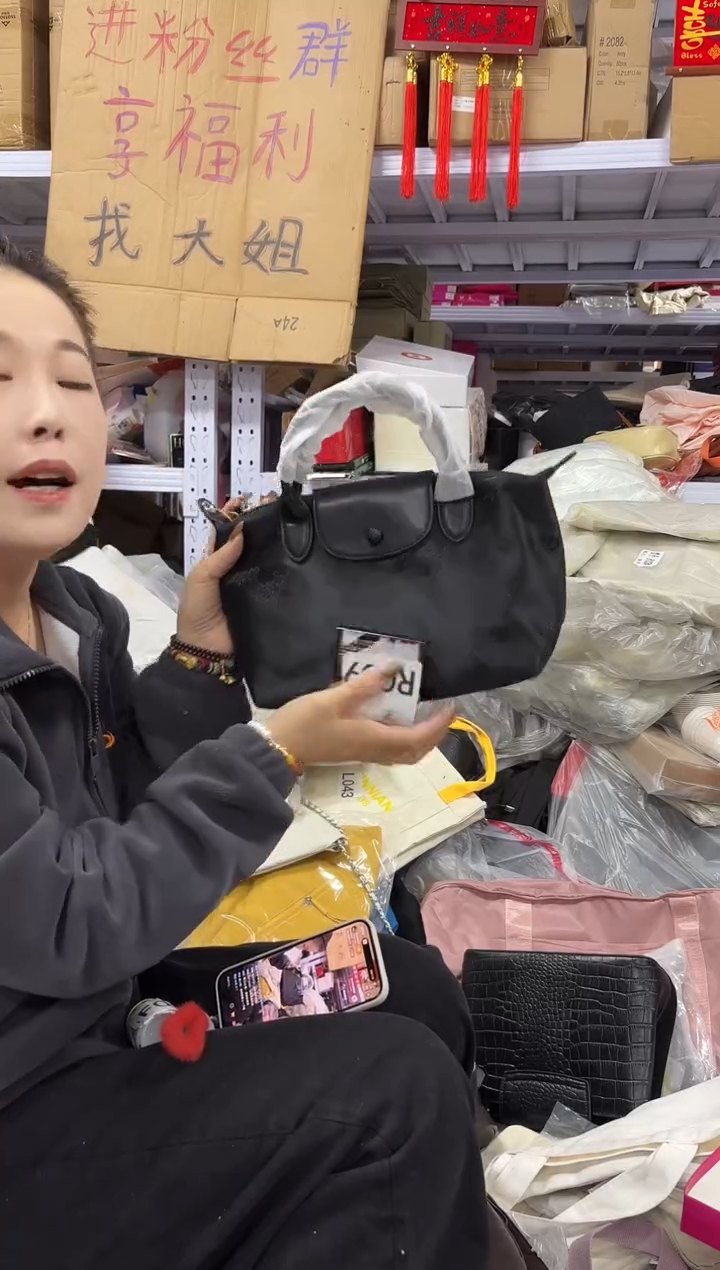 PU上车啦 宝宝们抓紧时间去下方链接拍吧nu00粉饼一个