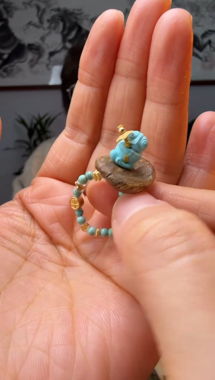 【闪购商品】绿松石戒指18K金镶嵌时尚百搭A1006