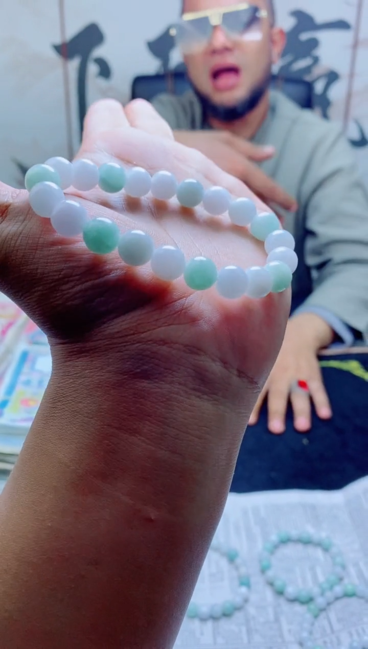 【闪购商品】定制翡翠未镶嵌纯天然缅甸A货翡翠 多样性发货只发其一