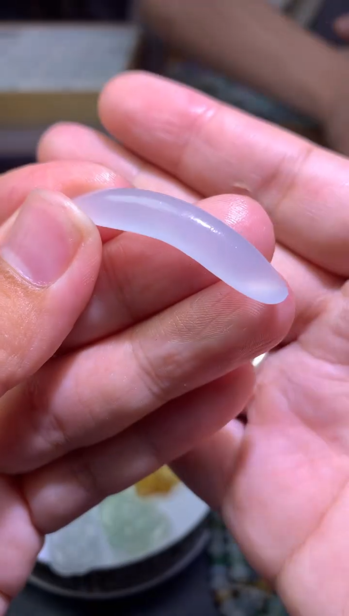 定制翡翠未镶嵌毛货