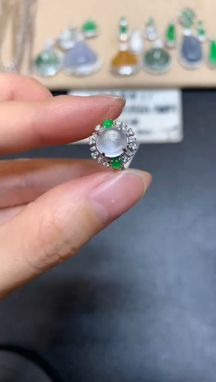 【闪购商品】翡翠戒指18K金镶嵌【无服务费