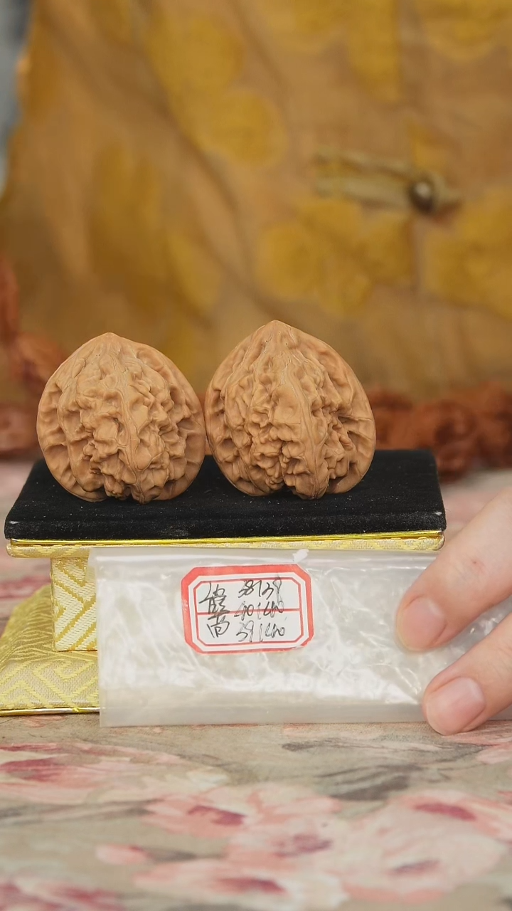 文玩核桃把件马蹄