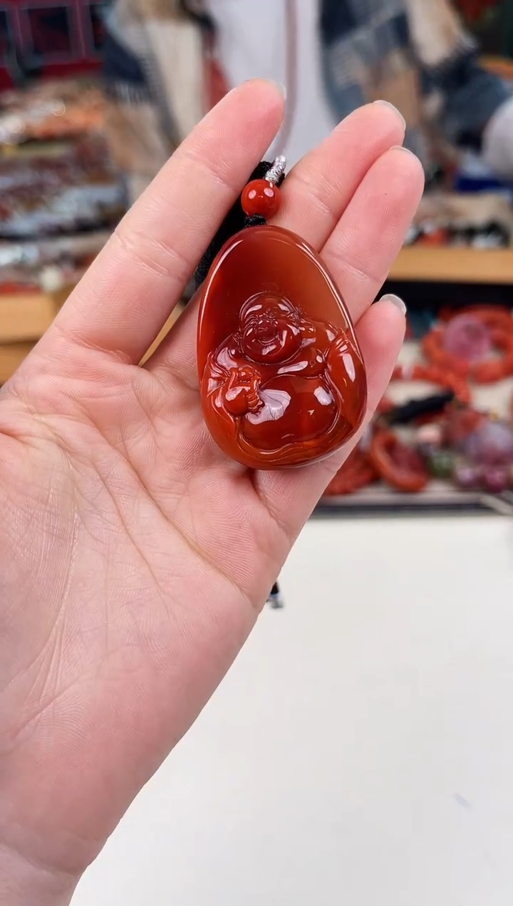 未镶嵌佛公吊坠南红玛瑙（多样式发其一）