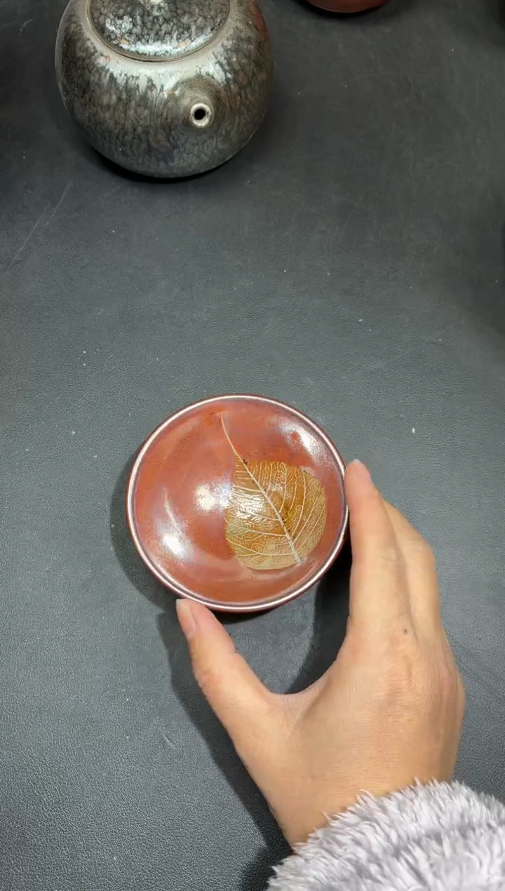 茶盏H****3微瑕303       