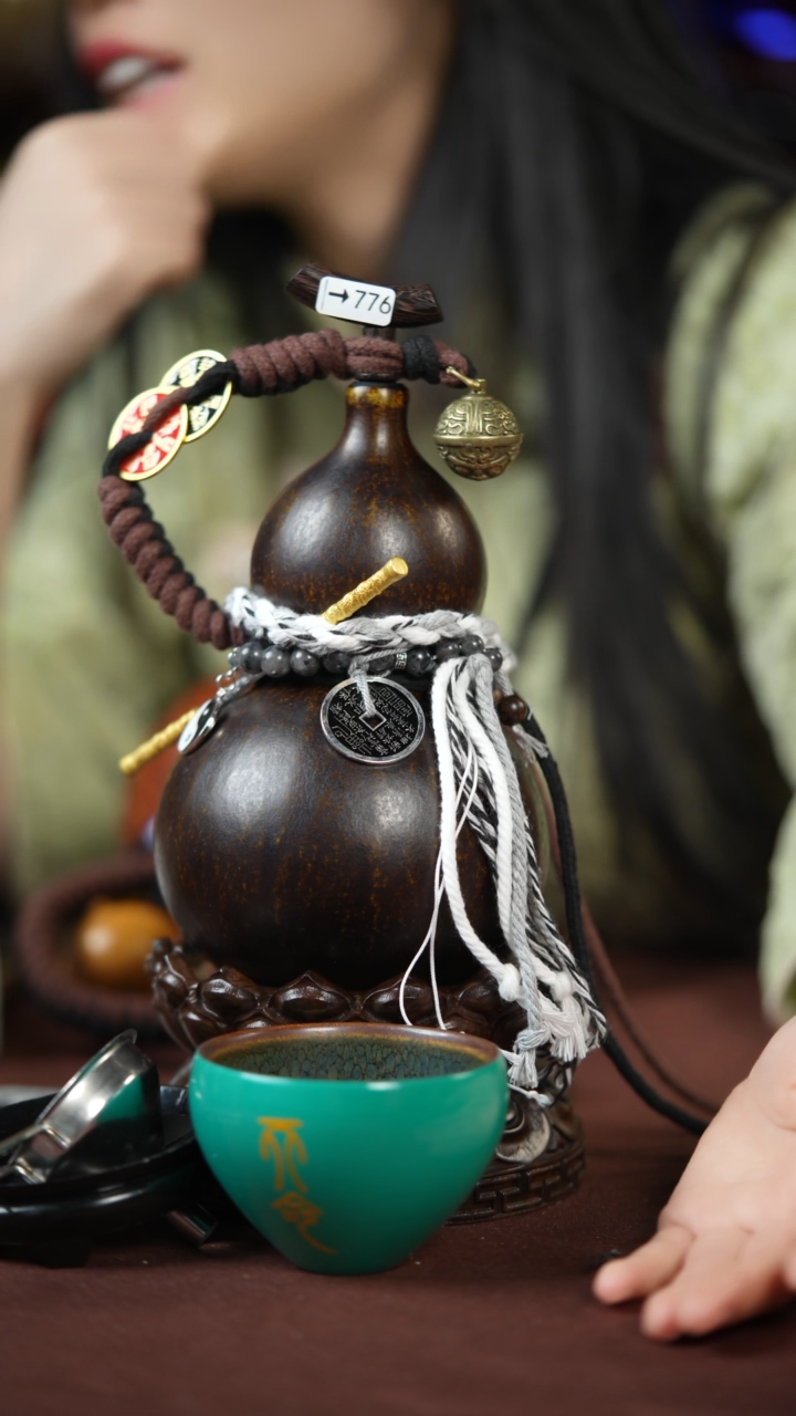 【闪购商品】776号500ml左右的非遗漆器酒葫芦