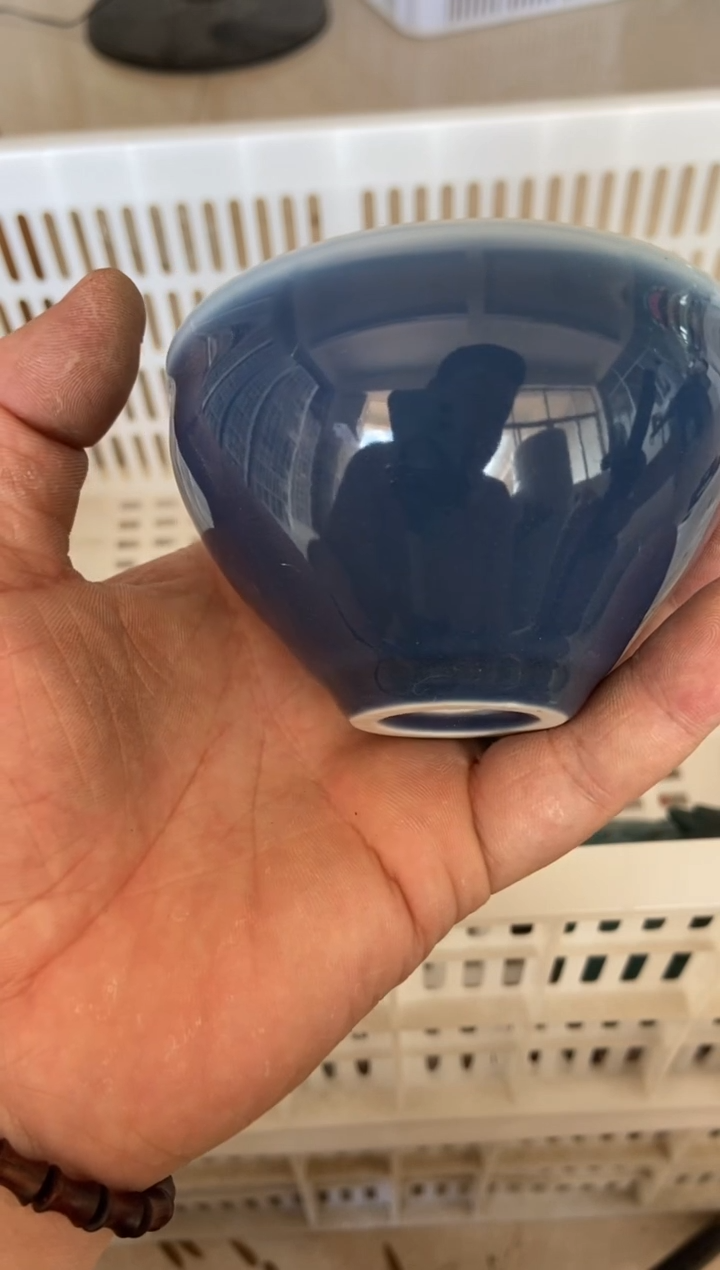 无运费险有瑕疵的摄影的产品有使用过的痕迹有点脏介意勿拍