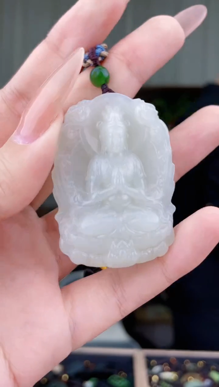 和田玉未镶嵌挂件拍一发一，多样性发货！
