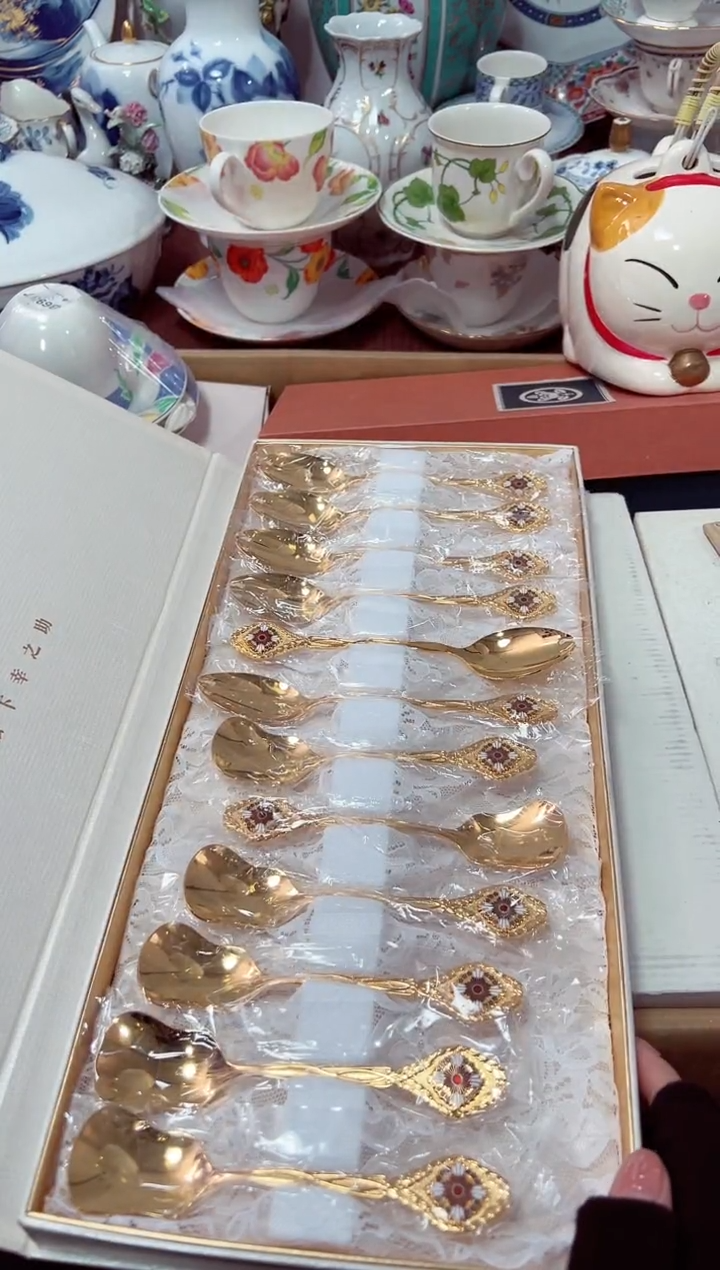 【闪购商品】瓷片12件套7星耀日瓷感谢支持