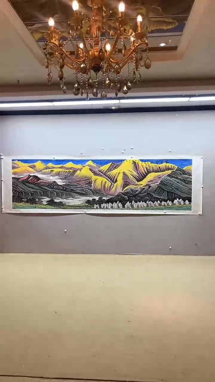【闪购商品】国画张金专 日照金山