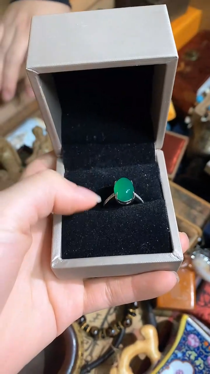 【闪购商品】翡翠戒指未镶嵌德诚精品专属摆件
