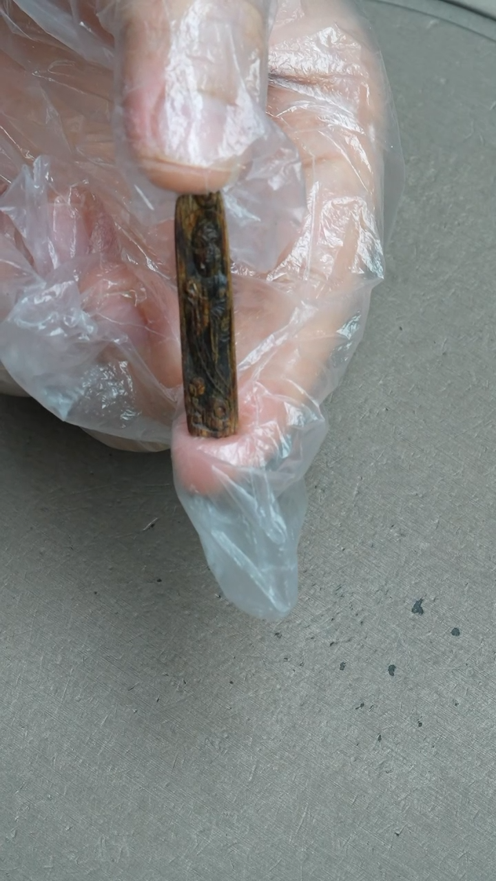 【闪购商品】沉香吊坠沉水芽庄白奇楠沉香0.8克雕刻挂件