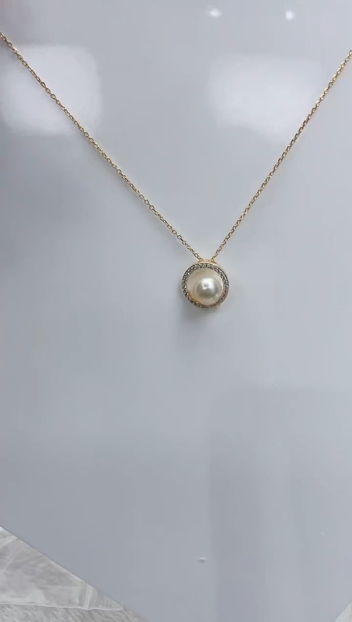 【闪购商品】海水珍珠颈饰银S925镶嵌海水珍珠项链