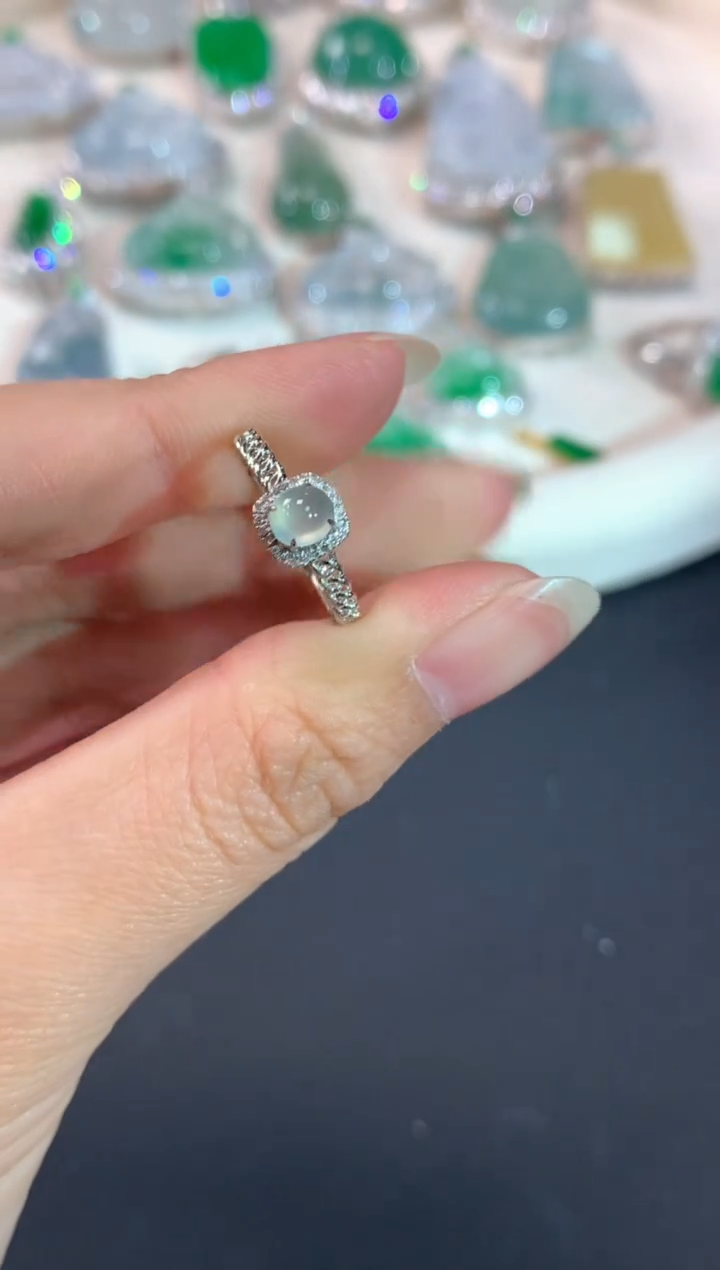 【闪购商品】翡翠戒指18K金镶嵌A228|999