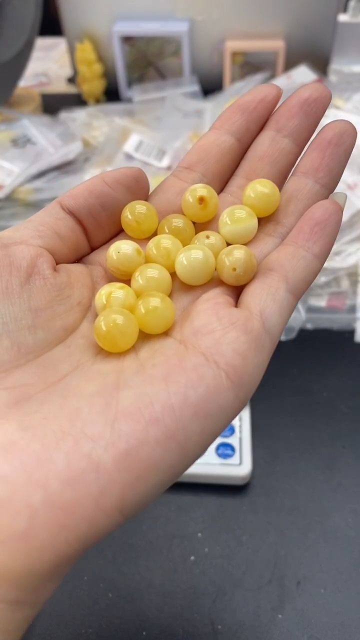 琥珀未镶嵌珠宝奇石528多样性发其一默认有瑕