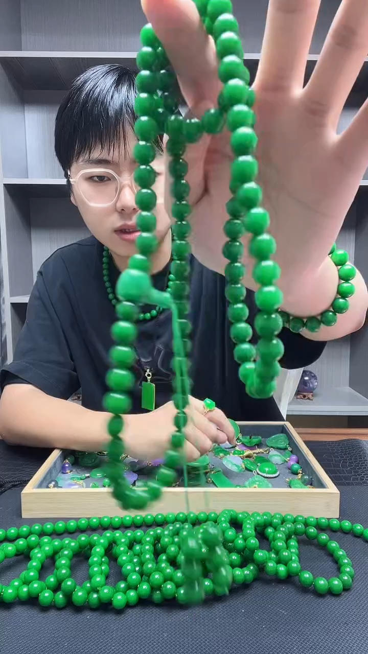 项链未镶嵌翡翠项链