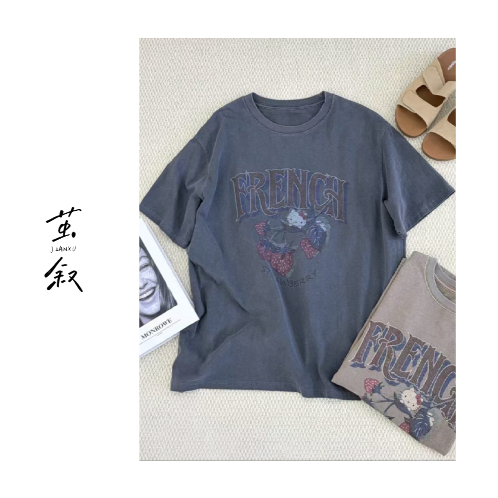 JIAN.XU【草莓Hello Kitty】韩版字母印花大版T恤 衣长66胸围120