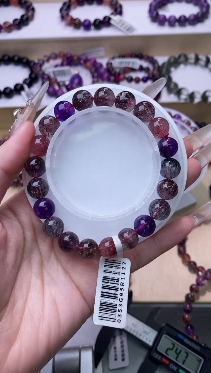 【闪购商品】水晶手链未镶嵌黑加仑超七单圈9m+