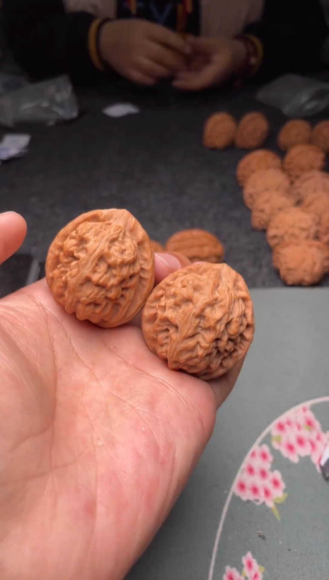 把件文玩核桃a265  红锦鲤 42尺