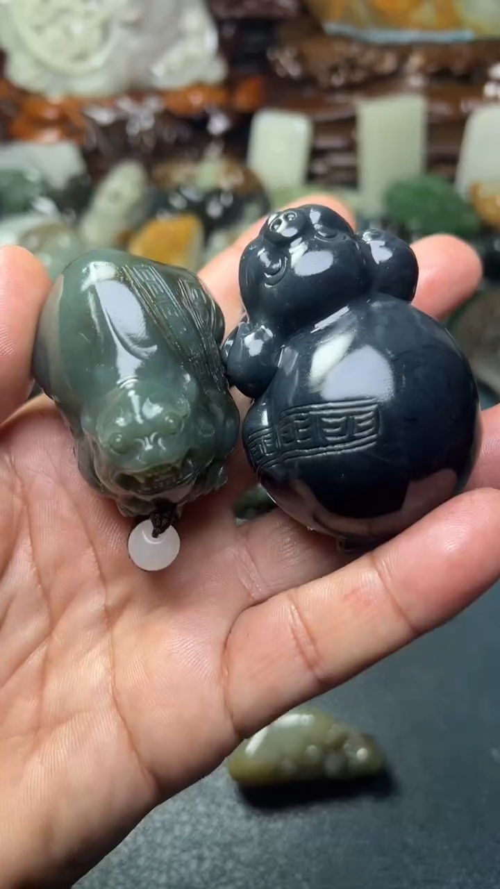 未镶嵌和田玉把件2