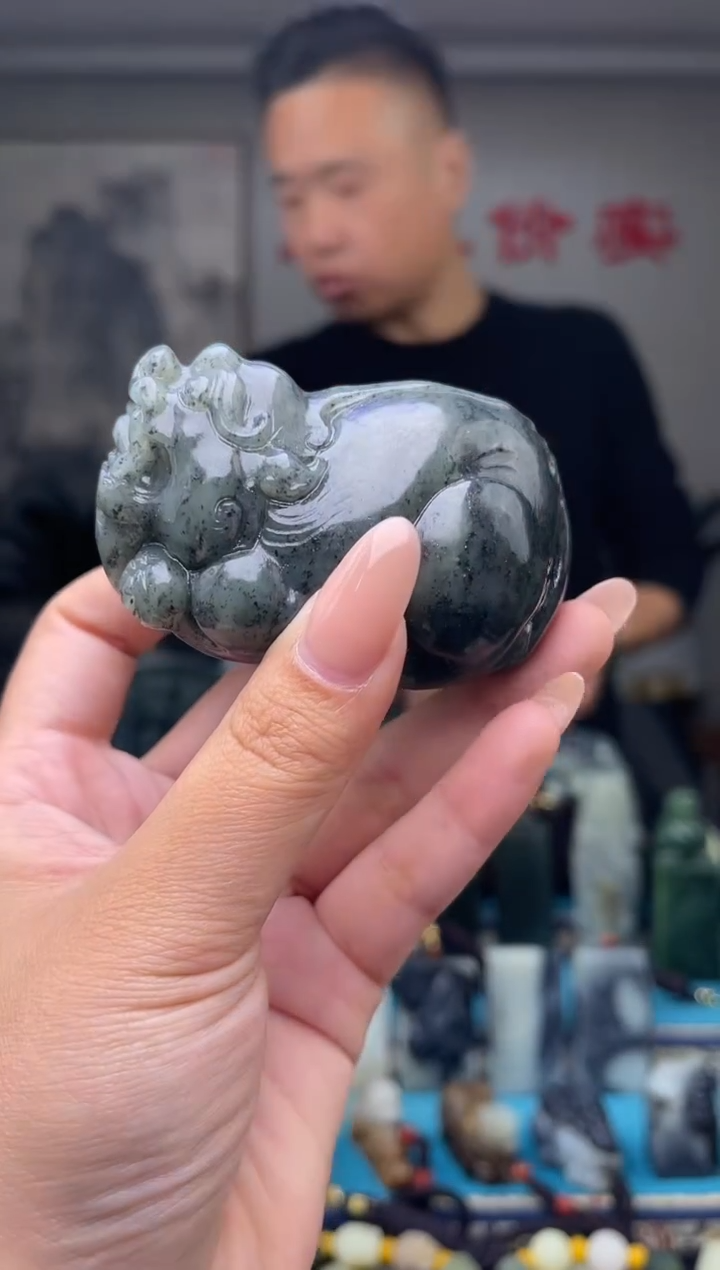 未镶嵌和田玉挂件1