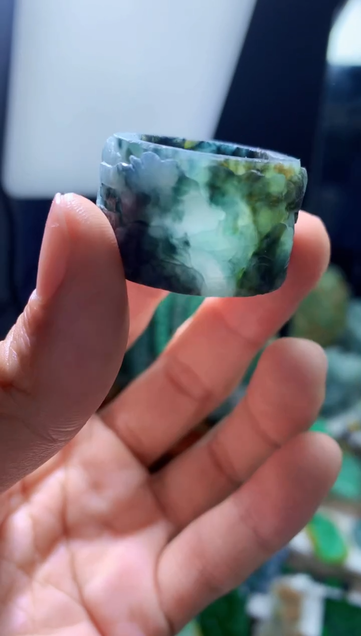 颈饰未镶嵌翡翠翡翠天然缅甸a货翡翠