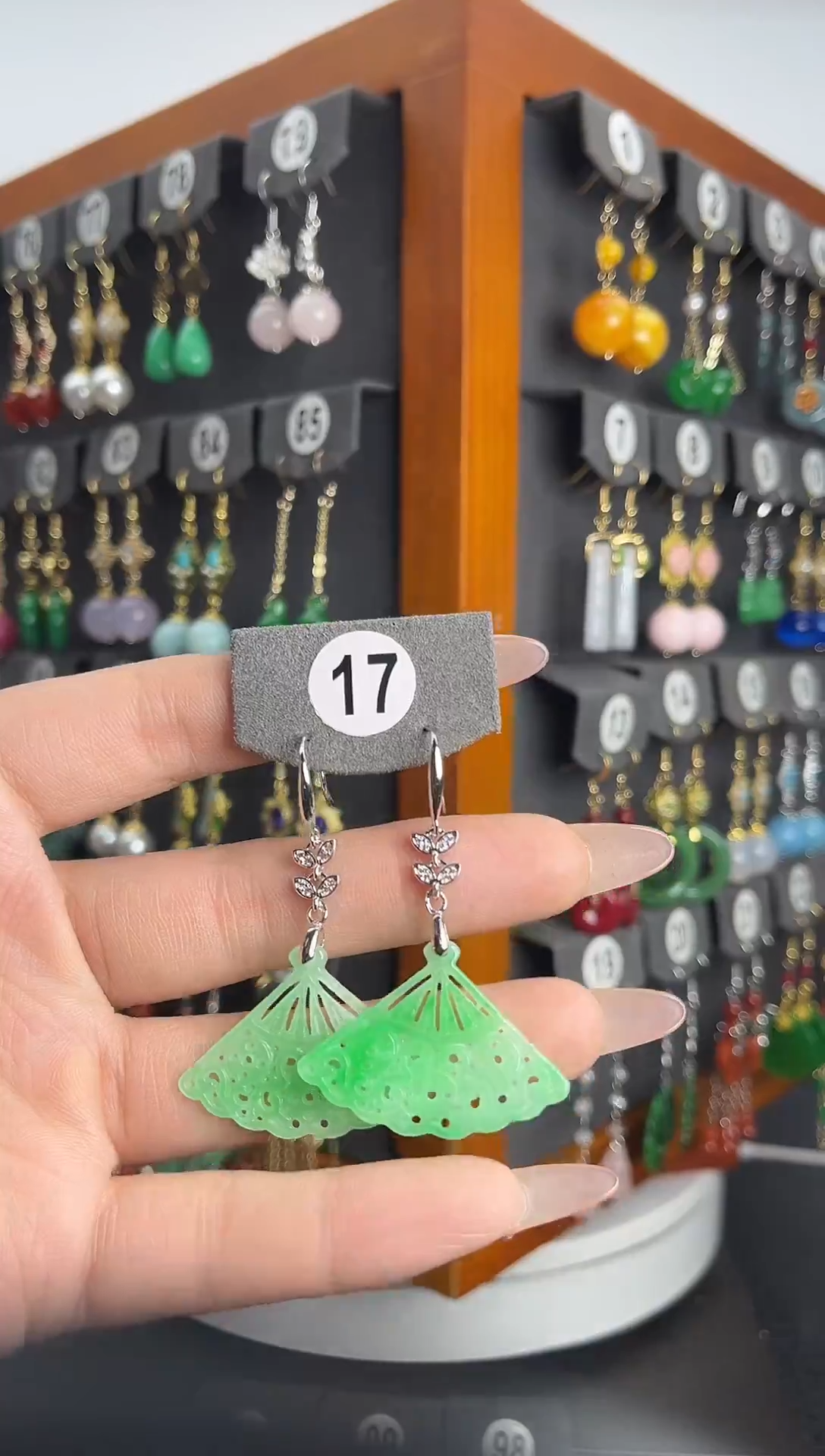 未镶嵌翡翠耳饰扇形耳饰