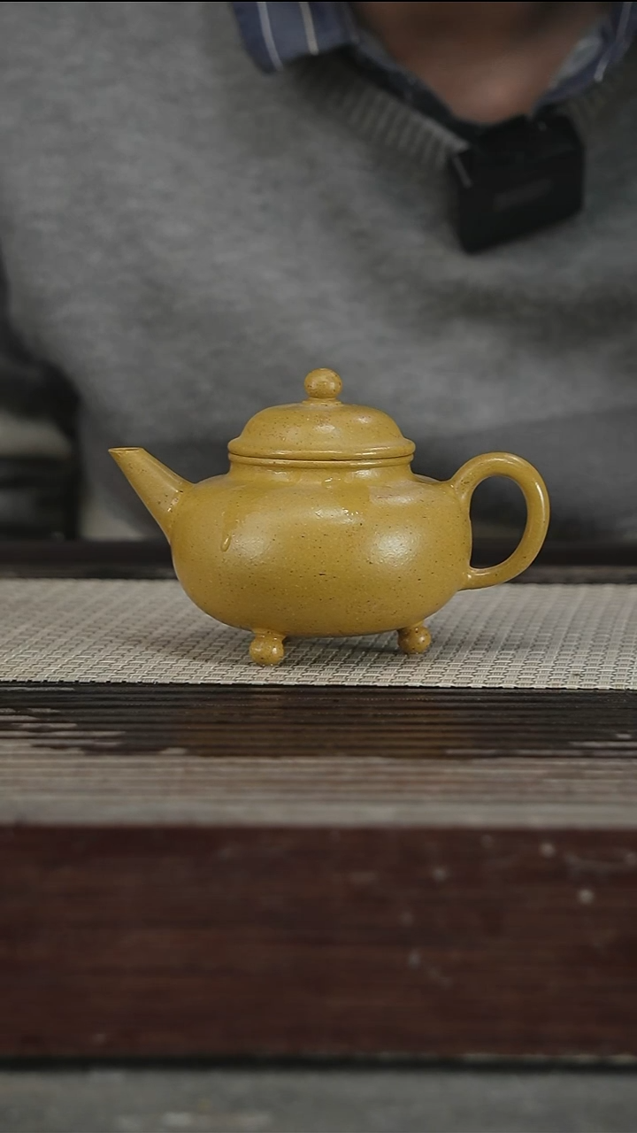 茶壶紫砂带证，薄胚200CC152号