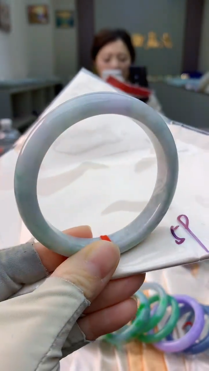 未镶嵌手镯翡翠0920234707