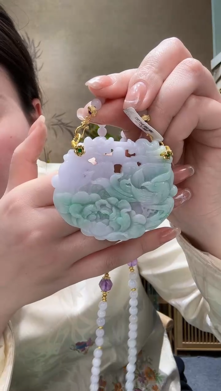 【闪购商品】翡翠颈饰未镶嵌吊坠
