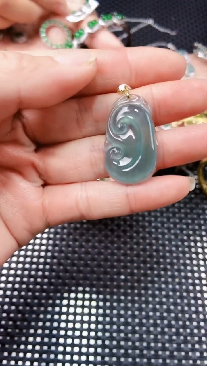 【闪购商品】翡翠吊坠(不含链)未镶嵌11111111111