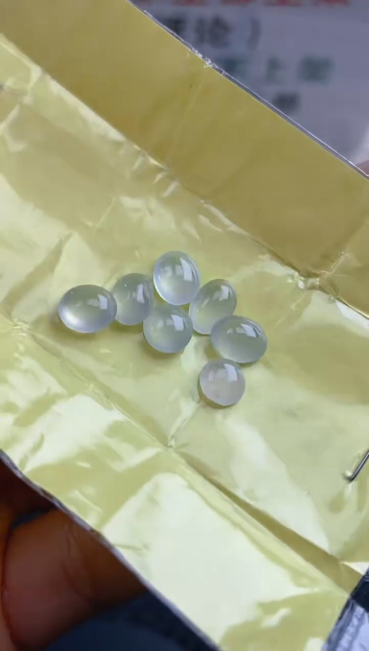 【闪购商品】定制翡翠未镶嵌天然A货翡翠90