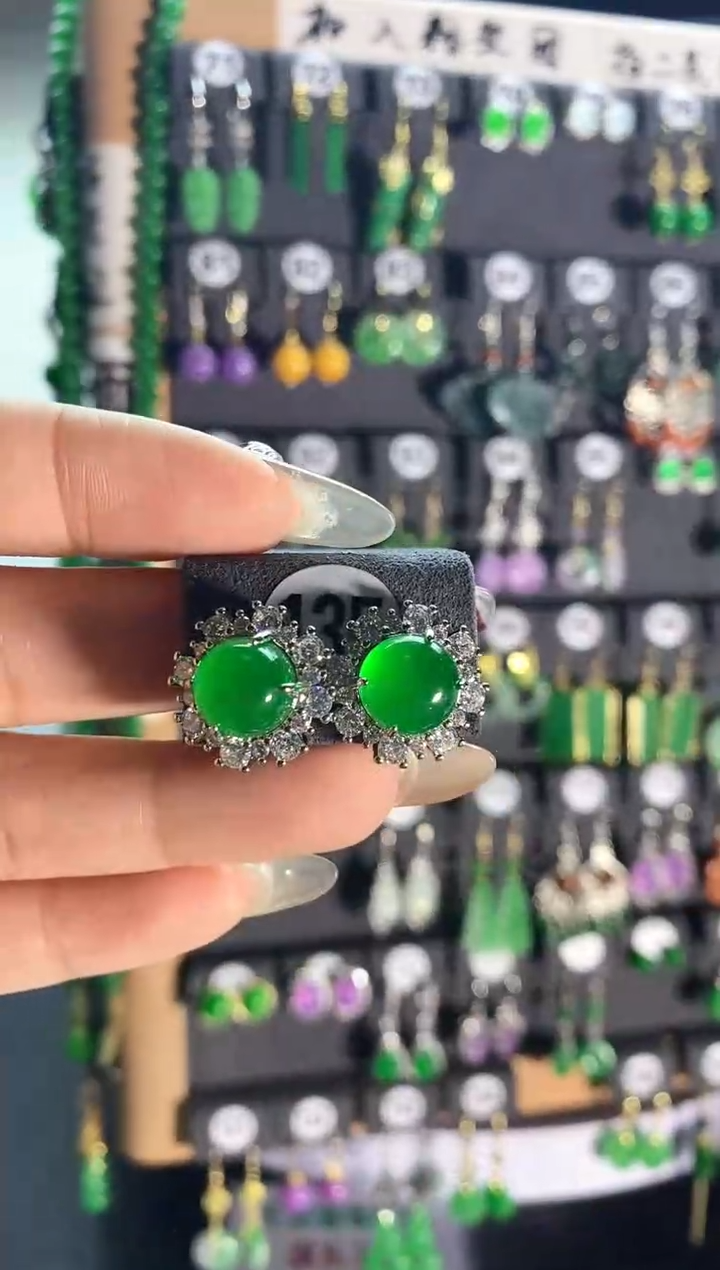 【闪购商品】翡翠耳饰银S925镶嵌135..