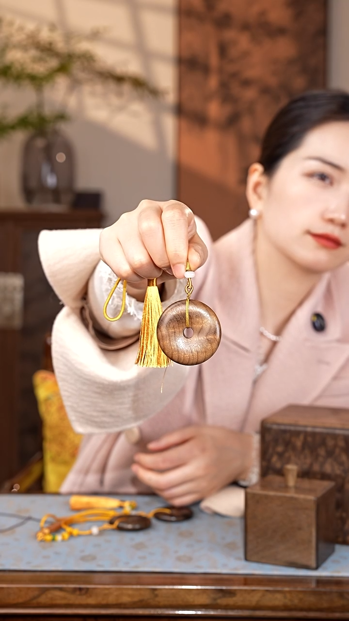 乌木类家具金丝楠阴沉木 平安扣