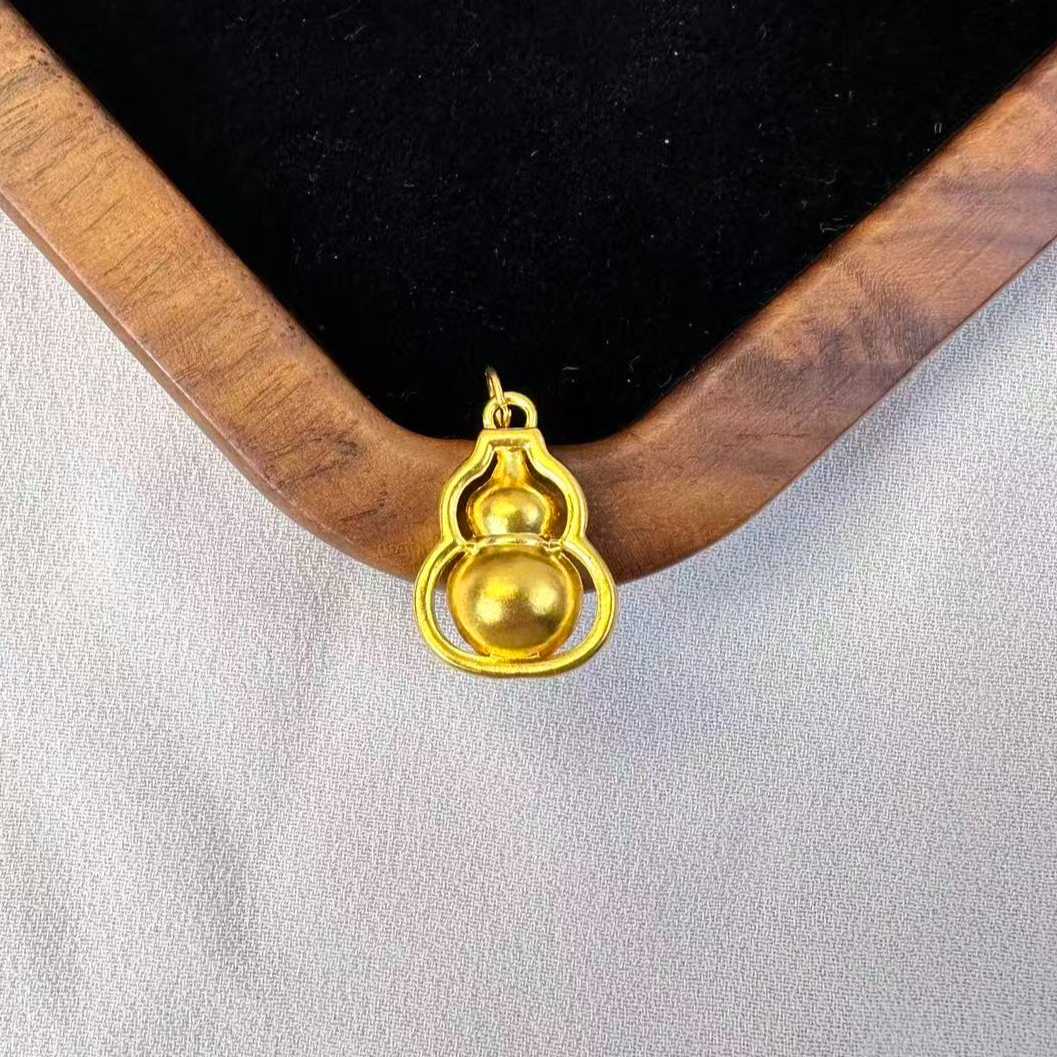 【足金999】显大时来葫芦AA010