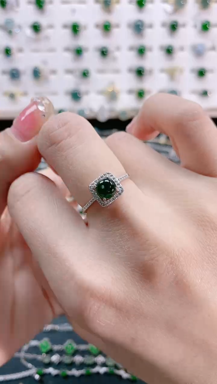 【闪购商品】翡翠戒指银S925镶嵌天然翡翠