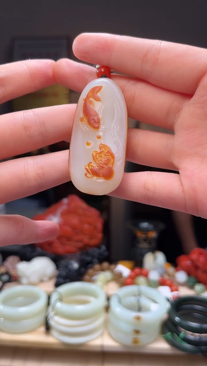 颈饰未镶嵌和田玉钰*吊坠