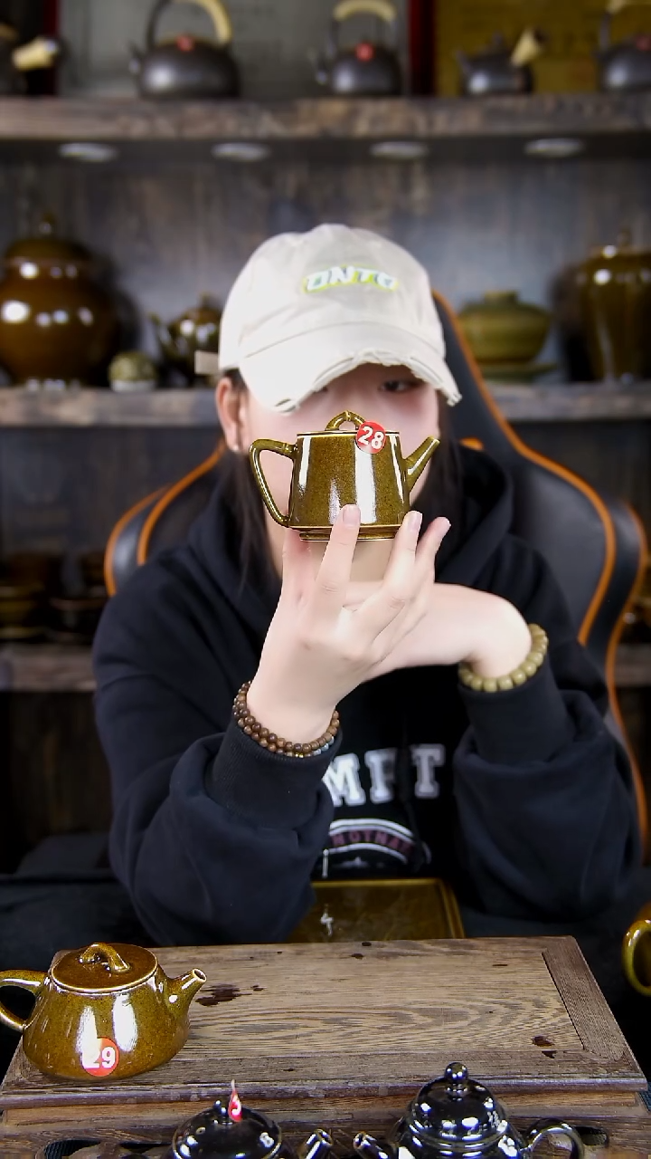 【闪购商品】鳝鱼黄色泡茶壶原矿手工