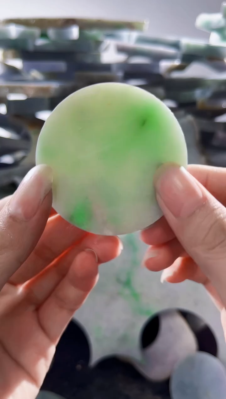 裸石翡翠缅甸翡翠A货陈5652