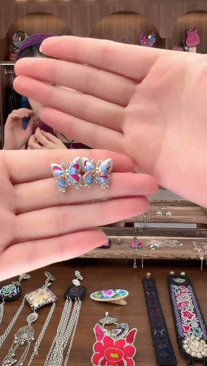 织绣扶光苗绣传承12