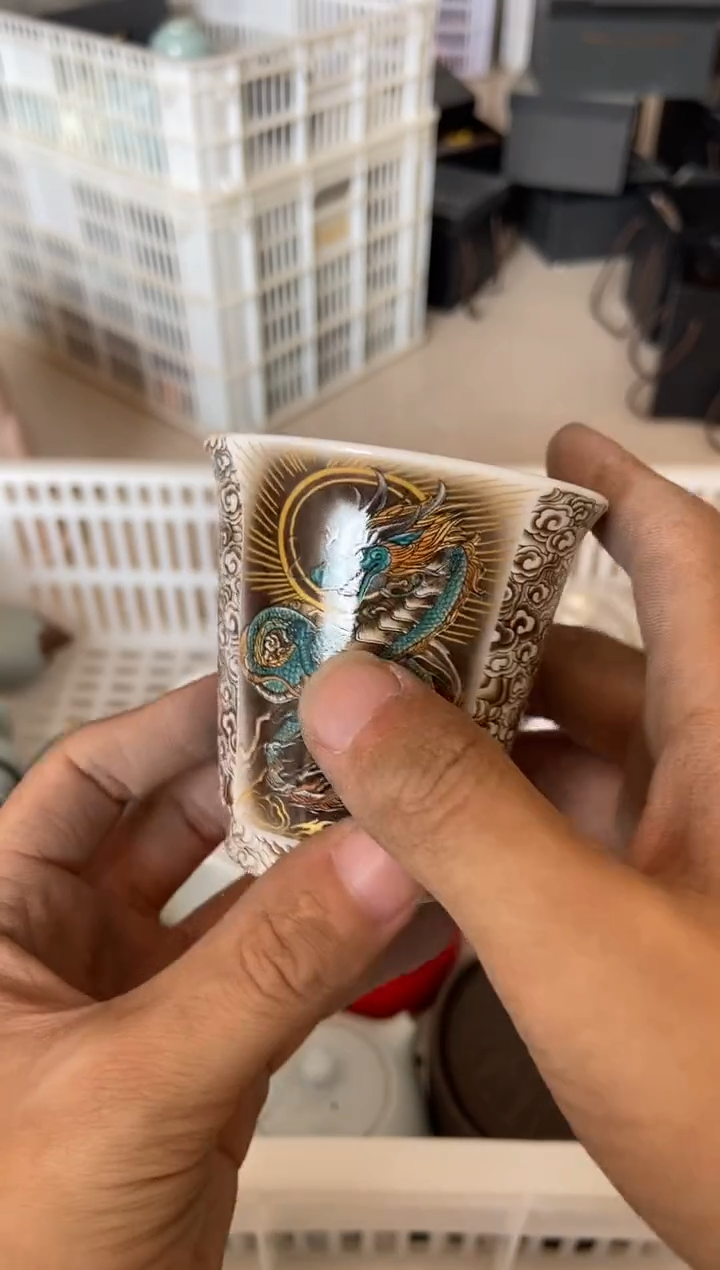 杯无运费险有瑕疵的摄影的产品有使用过的痕迹有点脏介意勿拍