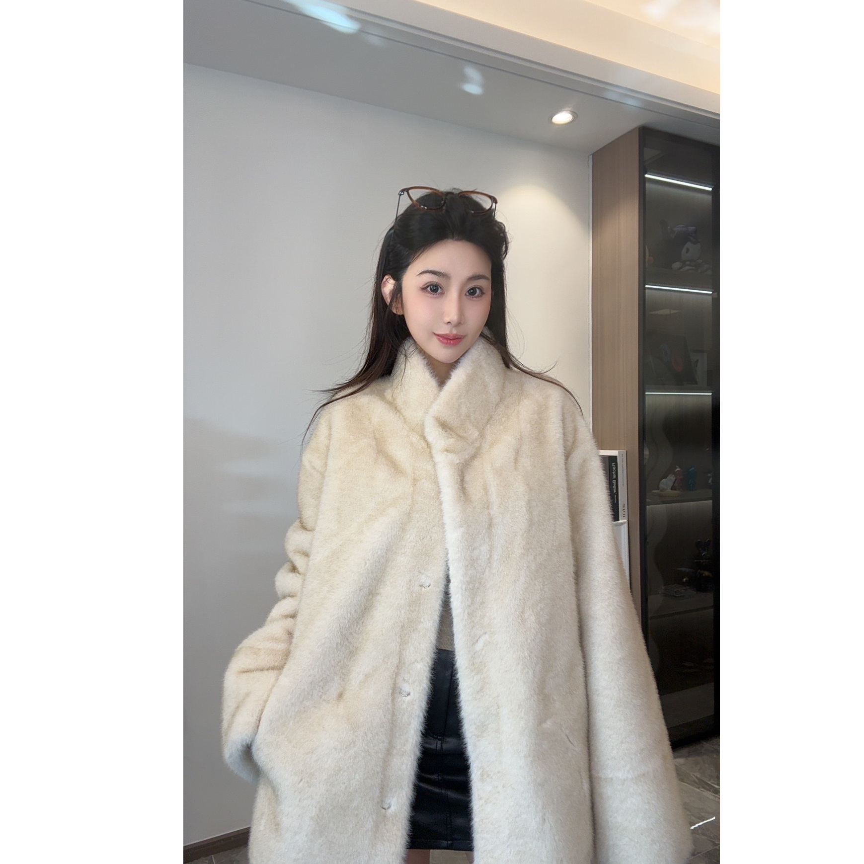 《洛凝专属》秋冬设计款欧貂绒外套S798712