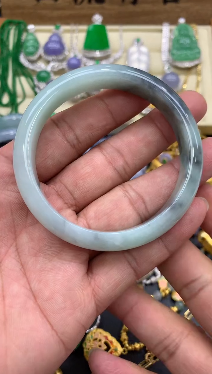 翡翠手镯未镶嵌251-中国好珍宝