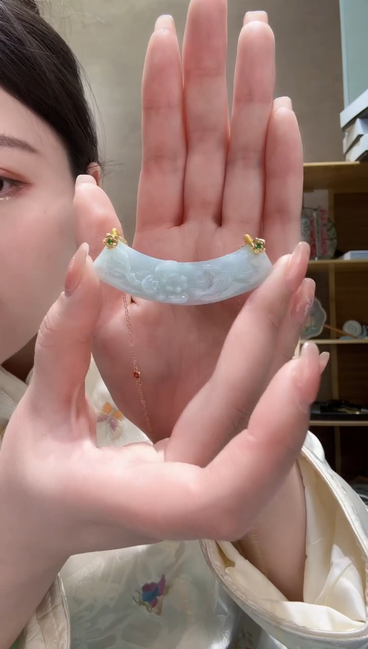 【闪购商品】翡翠颈饰未镶嵌吊坠