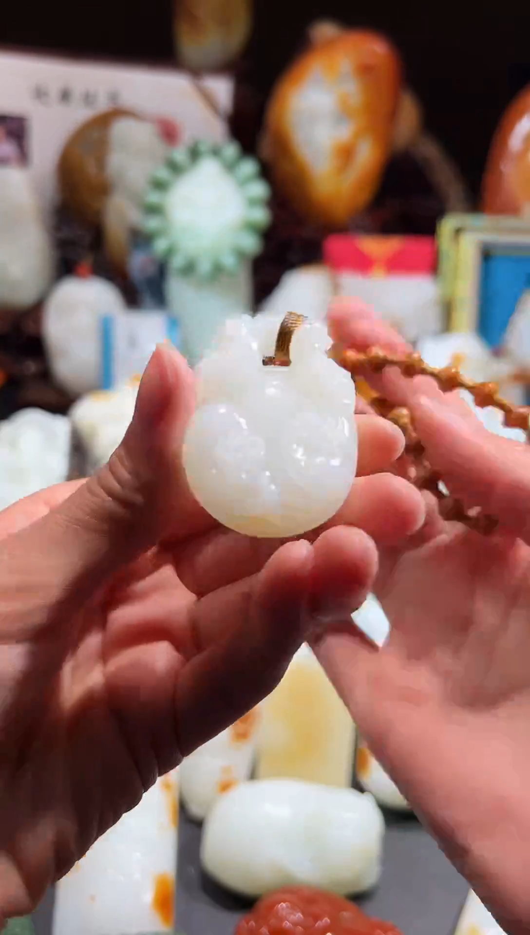 未镶嵌和田玉挂件精品