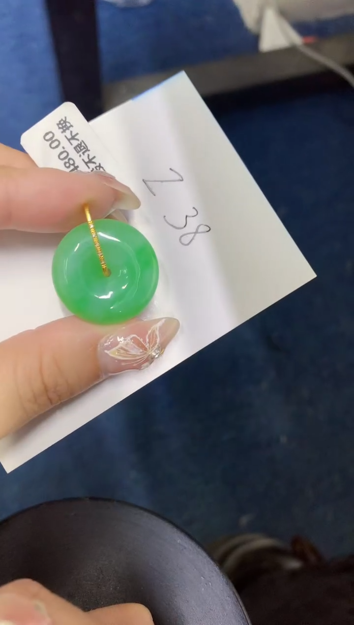 【闪购商品】翡翠颈饰18K金镶嵌0000000000