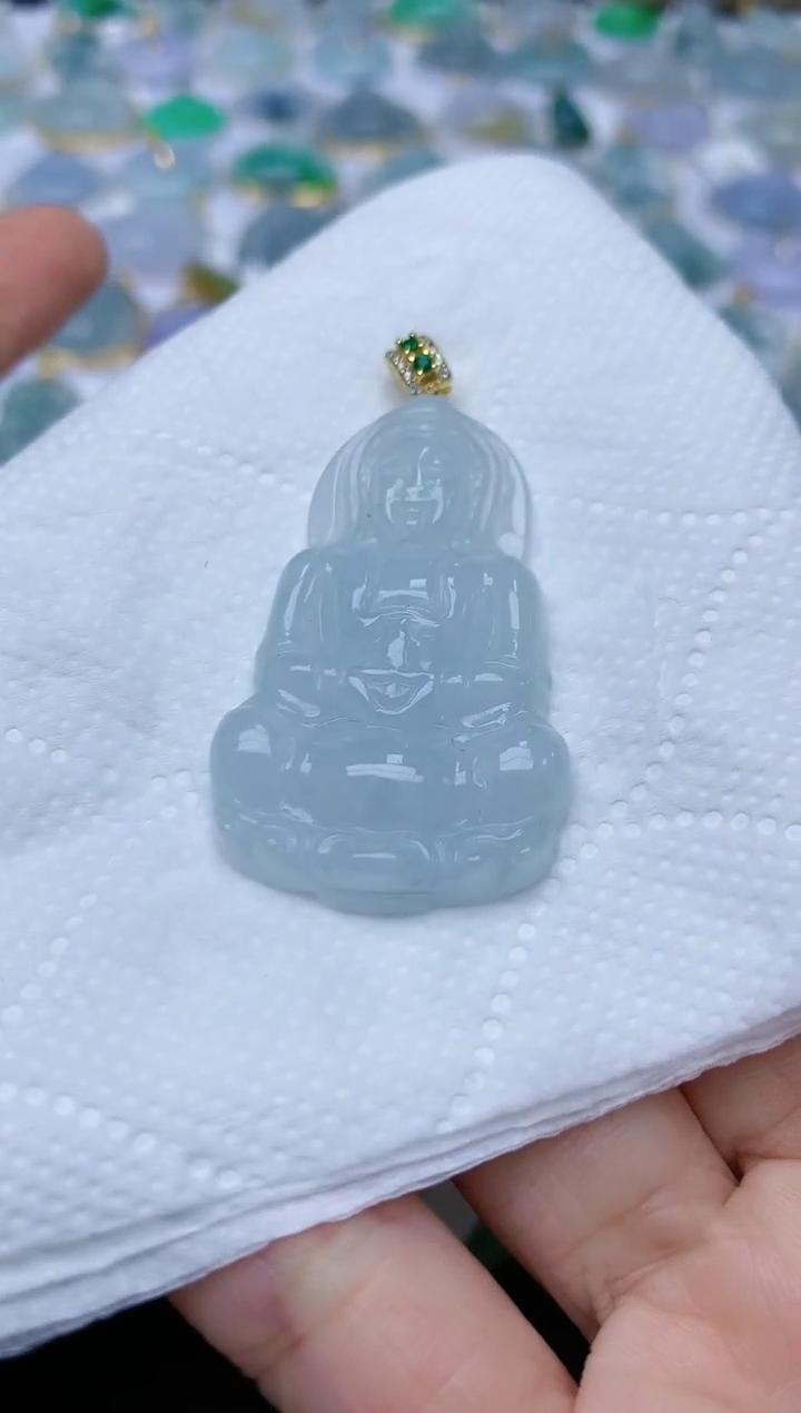 翡翠未镶嵌颈饰天然缅甸A货翡翠