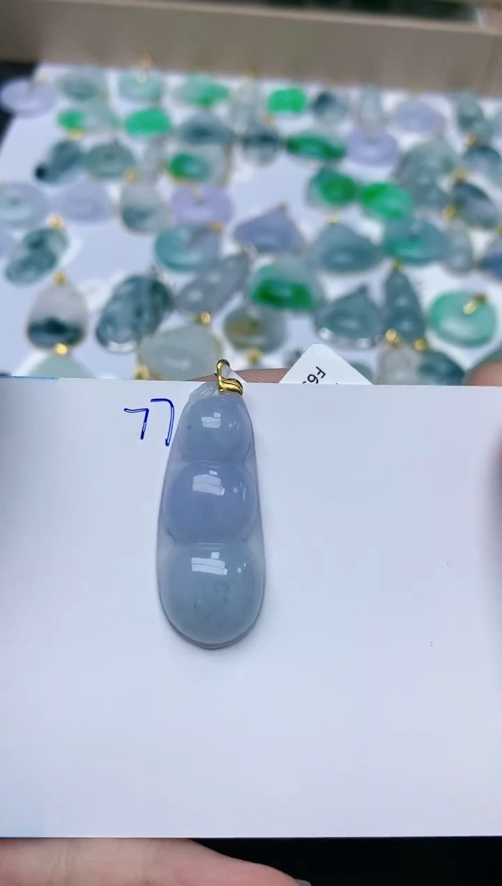 【闪购商品】翡翠颈饰18K金镶嵌天然翡翠A货    